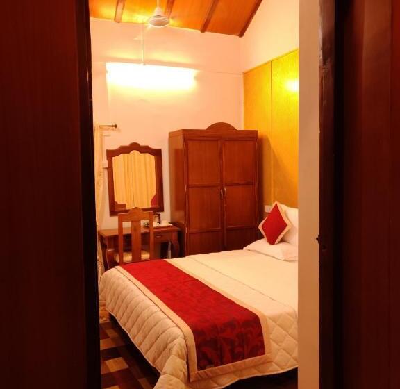 Номер Deluxe, Kstdc Hotel Mayura Gerusoppa, Jogfalls