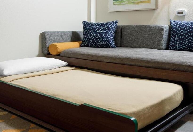 Quarto Estandar Cama King, Holiday Inn Cleveland, An Ihg