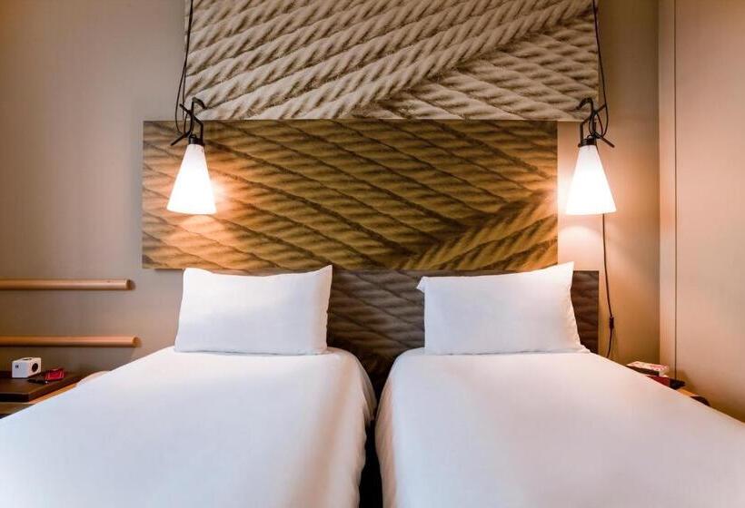 Номер Стандарт, Ibis Paris Porte De Clichy Centre