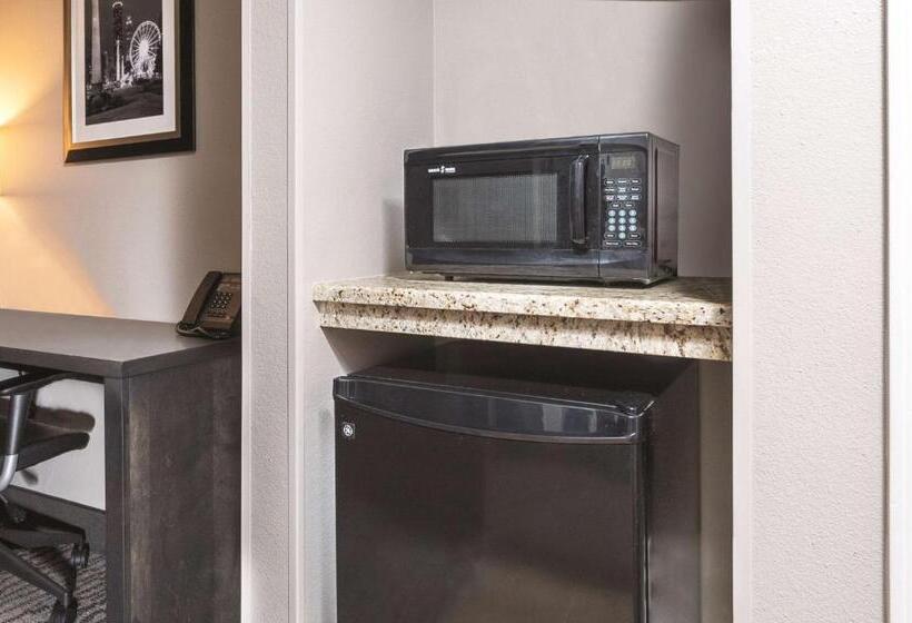 Quarto Estandar para Deficientes Físicos, La Quinta By Wyndham Kennesaw