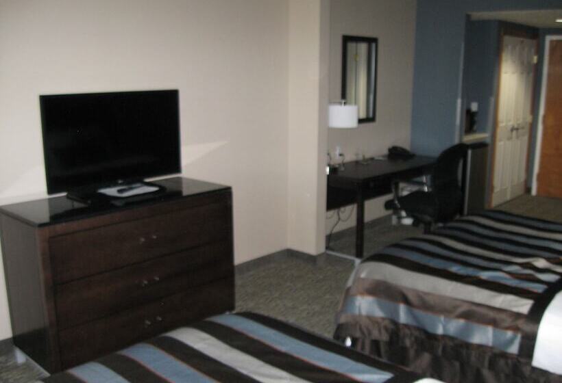 Номер Стандарт 2 Двуспальные Кровати, Wingate By Wyndham Fargo