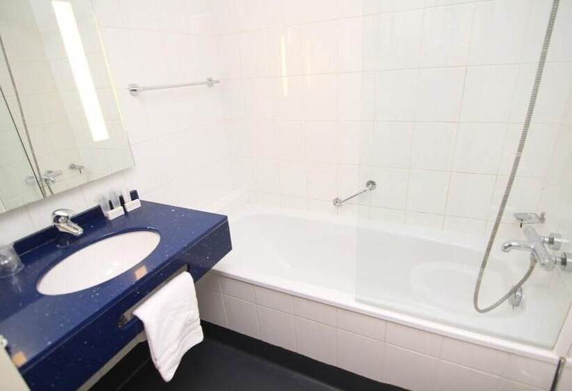 Номер Basic, Savoy Hotel Amsterdam