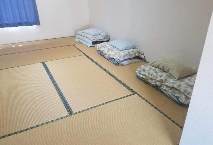 Семейный Номер Совместный Санузел, Guest House Shizuho