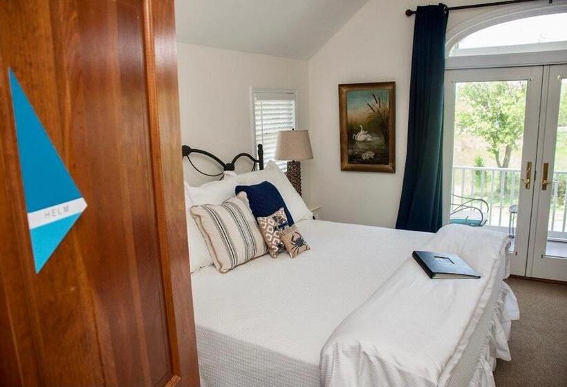 キングサイズベッドのデラックスルーム, Inn At Haven Harbour
