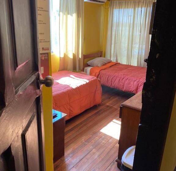 اتاق استاندارد, Hostal Radal Molina