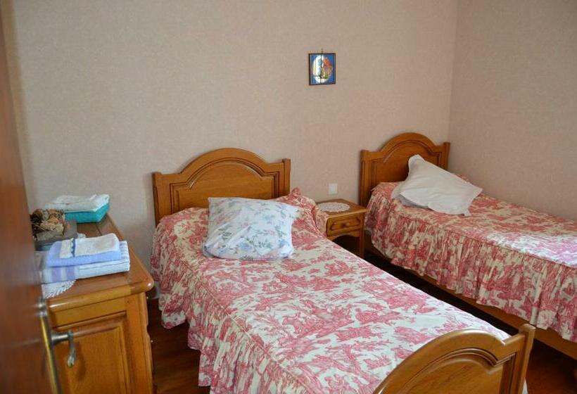 Четырехместный Номер Стандарт, Chambres D'hotes & Champagne Douard