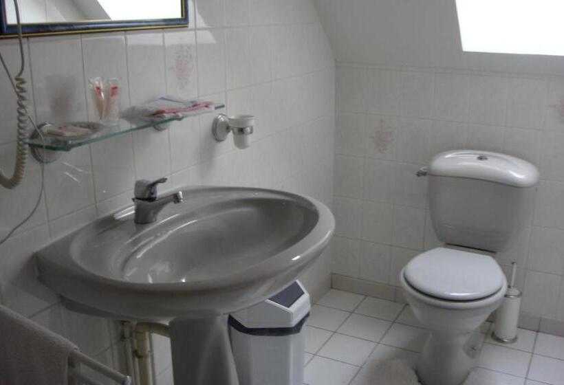 Номер Стандарт Вид на Сад, Chambres D'hotes Chez Renée