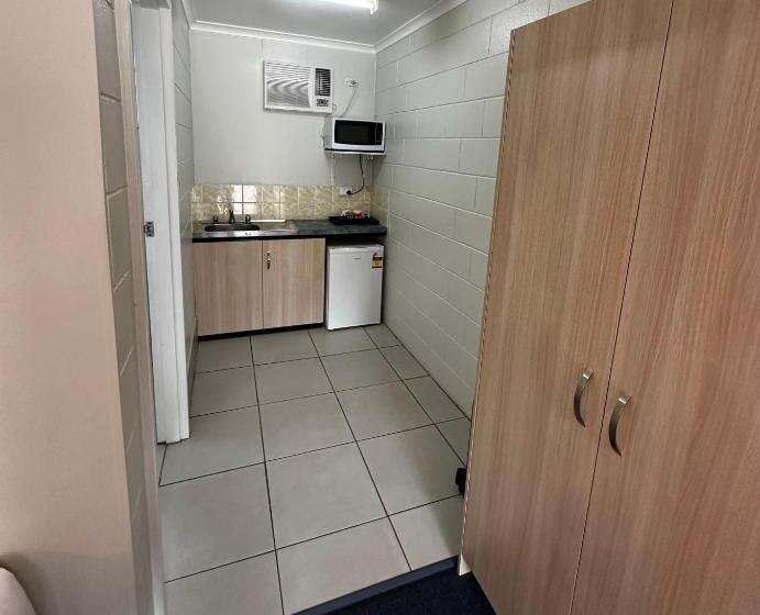 Номер Стандарт, Murgon Motor Inn