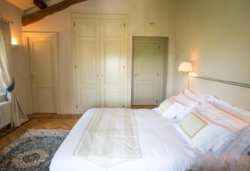 Номер Deluxe, Castello Di Mornico Losana
