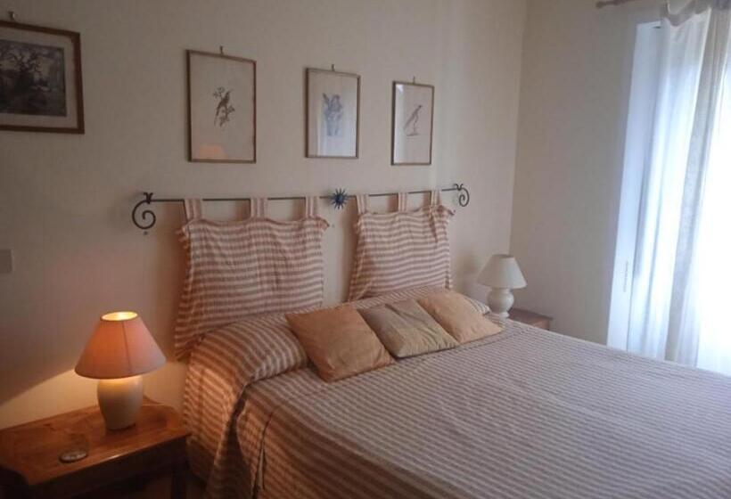 Quarto Estandar Vista Montanha, La Torretta Historical Home