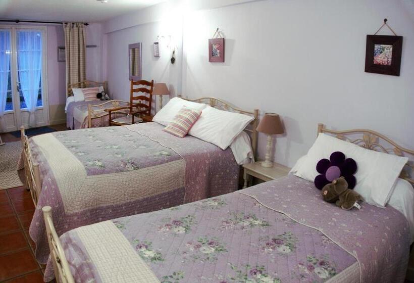 Семейный Номер, Domaine De La Chapelle   Ch D Hote