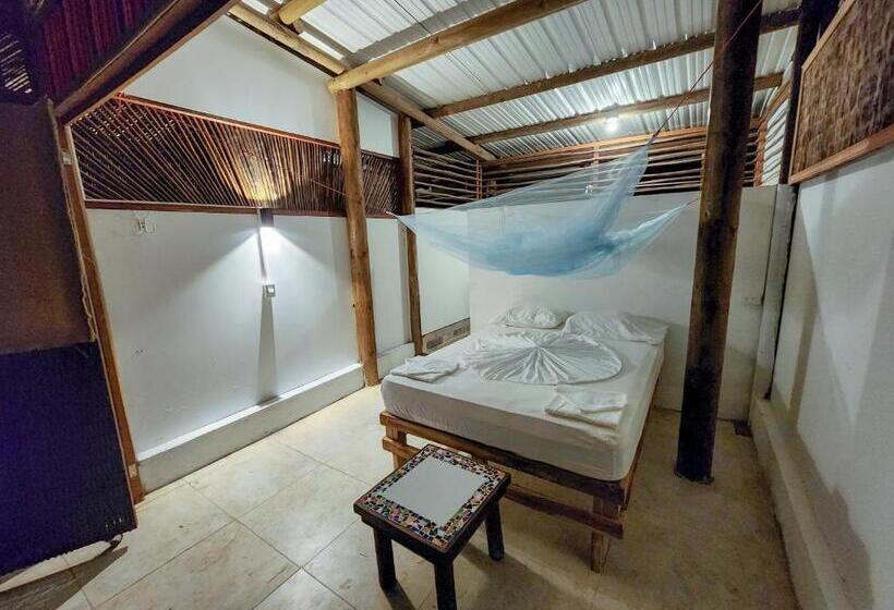 اتاق استاندارد, El Hamaquero Hostal Econativo