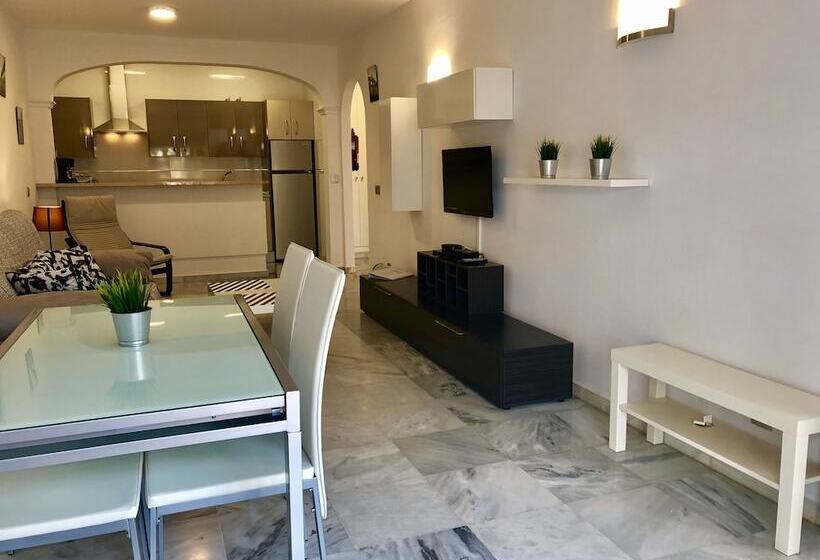 ガーデンビューの２ベッドルームアパート, Apartamentos Las Rosas De Capistrano