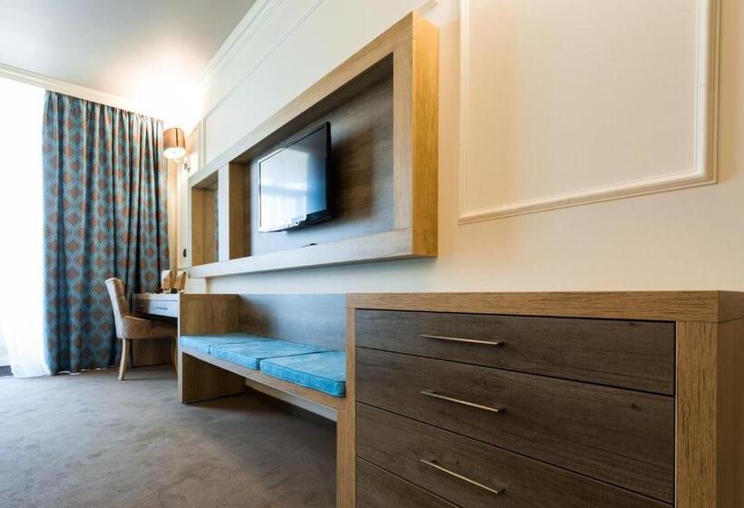 Номер Стандарт с Балконом, Tiara Beach  All Inclusive