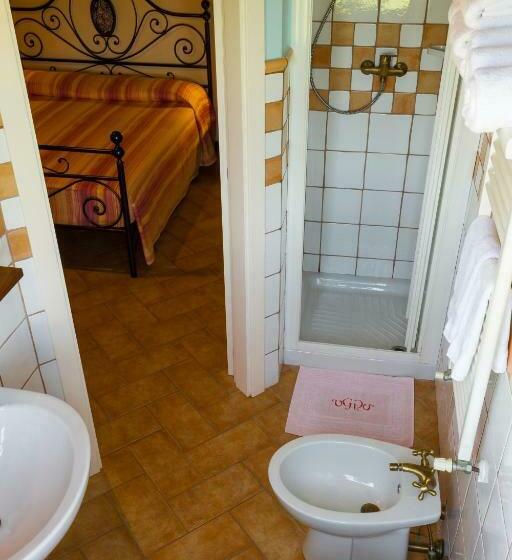 Номер Стандарт Трехместный, Agriturismo Vecchio Gelso