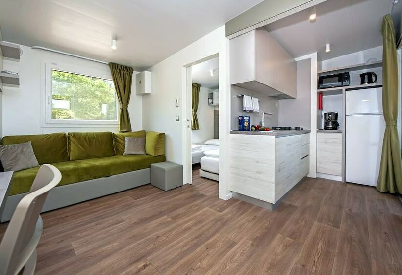 2间卧室的房子, Mediteran Kamp Mobile Homes In Camping Lanterna