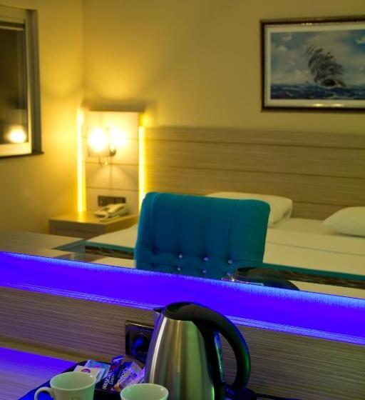Quarto Estandar com Vistas, Kaila Beach Hotel   All Inclusive