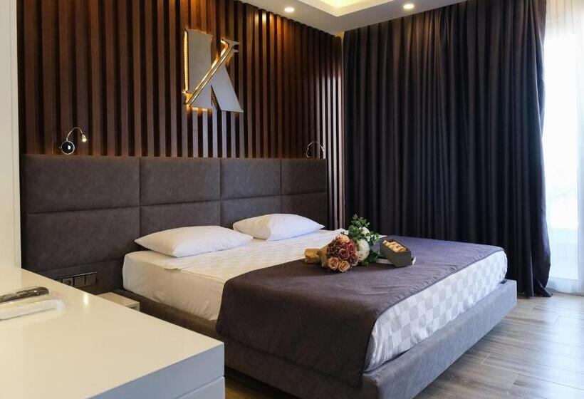 Quarto Familiar Deluxe, Kaila Beach Hotel   All Inclusive