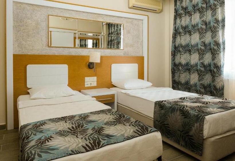 Семейный Номер, Kaila Beach Hotel   All Inclusive