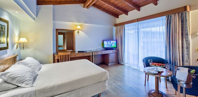 Номер Deluxe Вид на Горы, Negroponte Resort Eretria