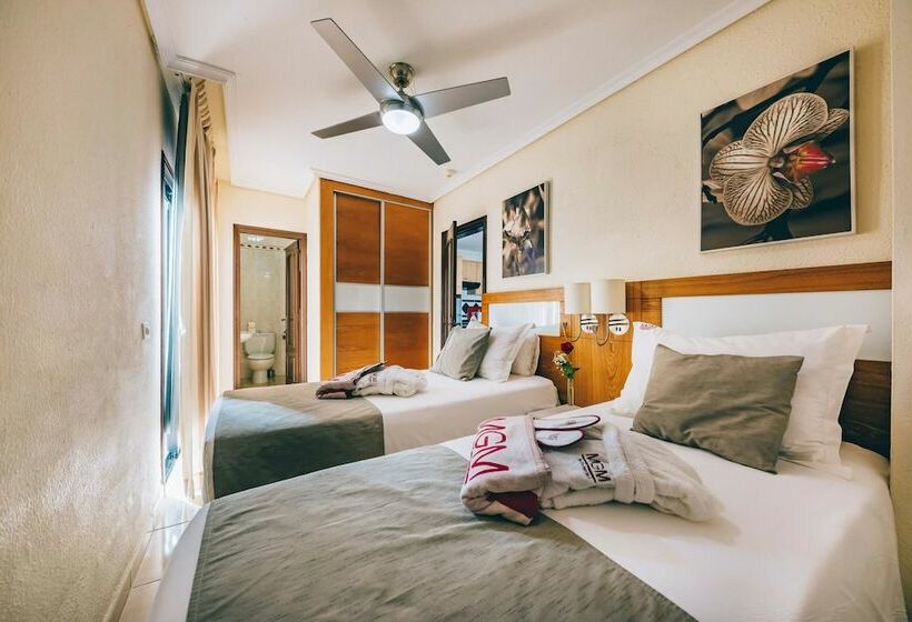 Апартаменты Deluxe 2 Спальни, Apartamentos Albatros Golf Del Sur Tenerife