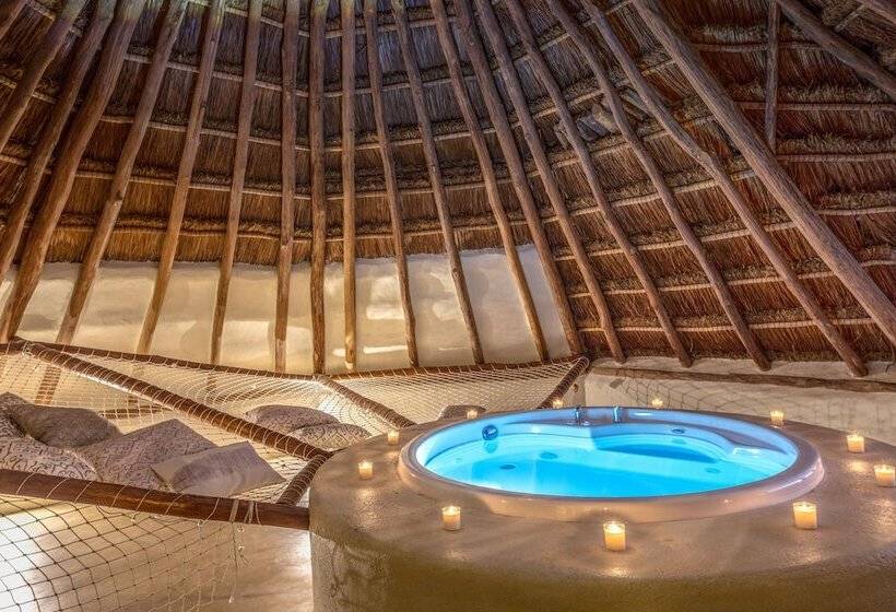 بنجلو قياسى, Villas Flamingos