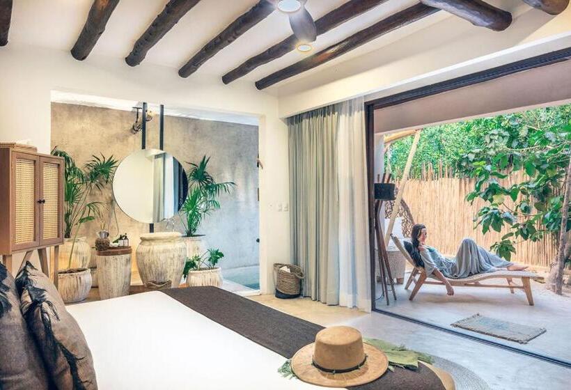 جناح جونيور مزوَّد بحمام سباحة, Villas Flamingos