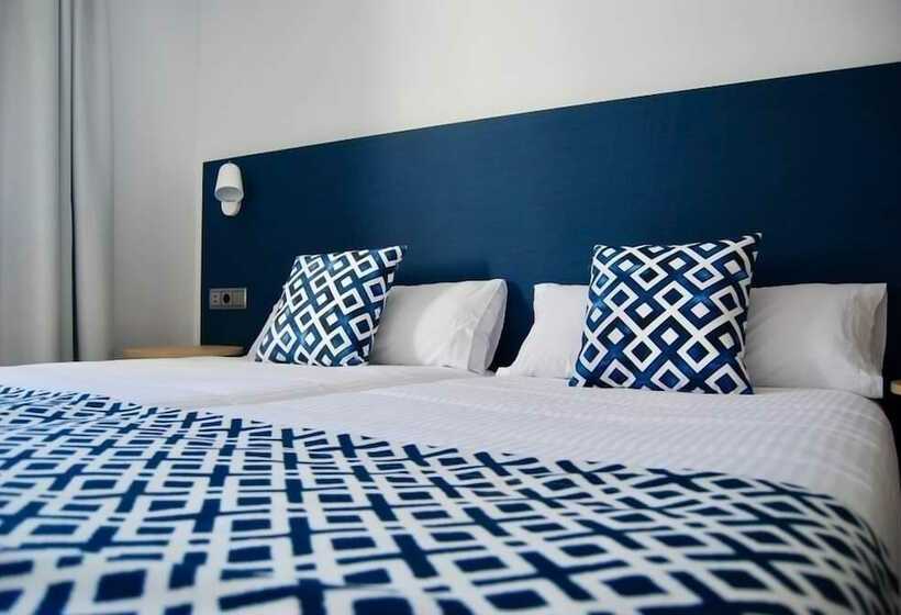 חדר משפחתי, Broncemar Beach Suites