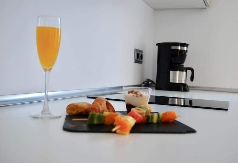 חדר משפחתי, Broncemar Beach Suites