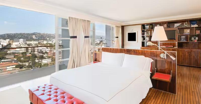 스위트, Cameo Beverly Hills