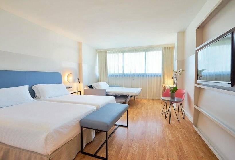 Номер Стандарт Трехместный, Eurostars Málaga