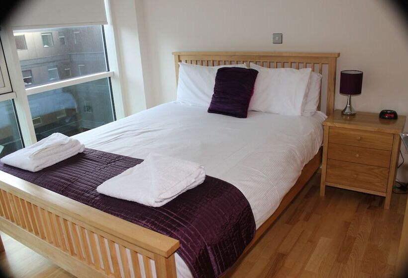 آپارتمان 2 خوابه, Glasgow Lofts