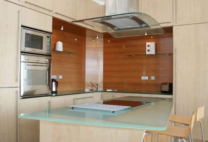 آپارتمان 2 خوابه, Glasgow Lofts