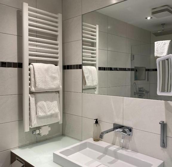 اتاق کلاس بیزنس, Landhaus Alpinia