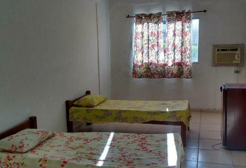 اتاق استاندارد یک نفره, Areia Dourada Hospedaria