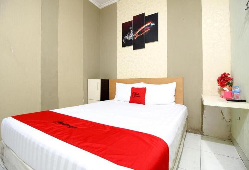 Номер Economy, Reddoorz Near Adisucipto Airport 3