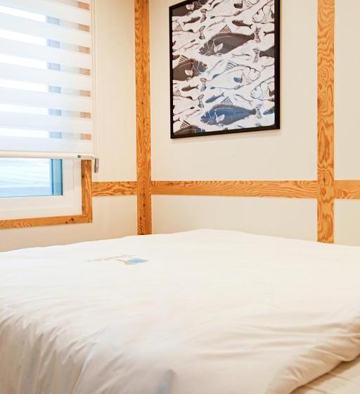 اتاق استاندارد یک نفره, Geonmaek Stay