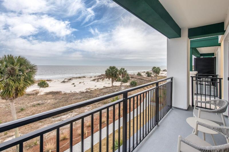 Номер Стандарт Вид на Море с Балконом, Courtyard By Marriott Jekyll Island