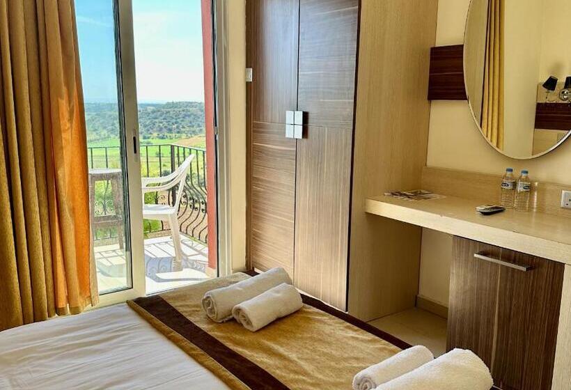 اتاق خانوادگی با سرویس بهداشتی مشترک, Celebi Garden Hotel   Cittaslow Retreat