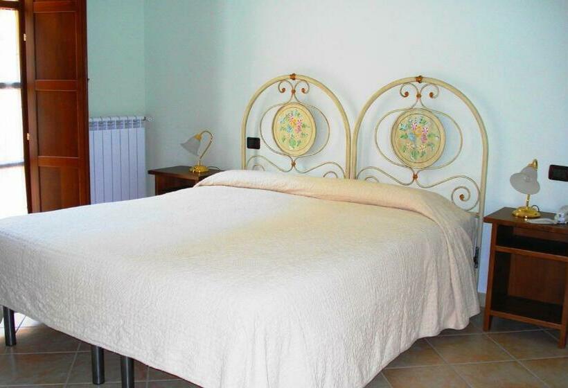 Номер Стандарт, Albergo La Casa Nel Bosco