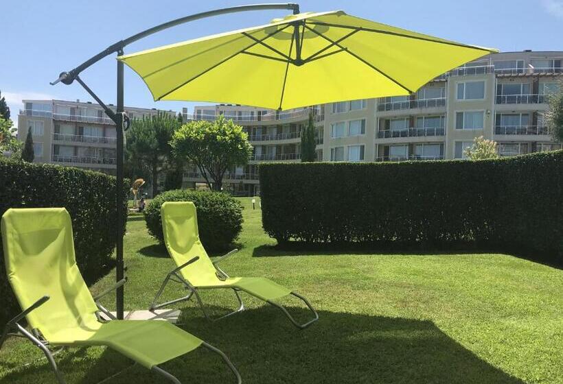 Апартаменты 2 Спальни, Apartments In Sunny Island Complex