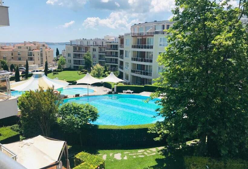 Апартаменты 1 Спальня Вид на Сад, Apartments In Sunny Island Complex