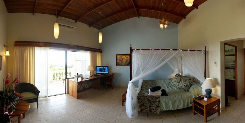 Полулюкс, Cristal Ballena Boutique Hotel & Spa