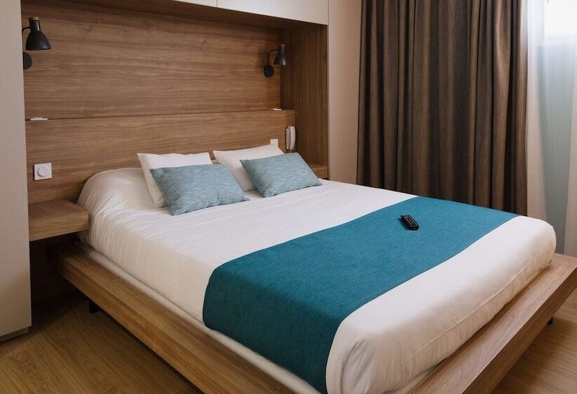 Номер Стандарт Двуспальная Кровать, Kyriad Montpellier Est  Lunel