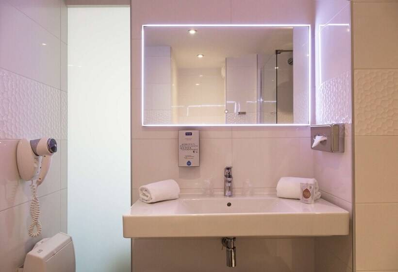 Номер Superior, Kyriad Montpellier Est  Lunel