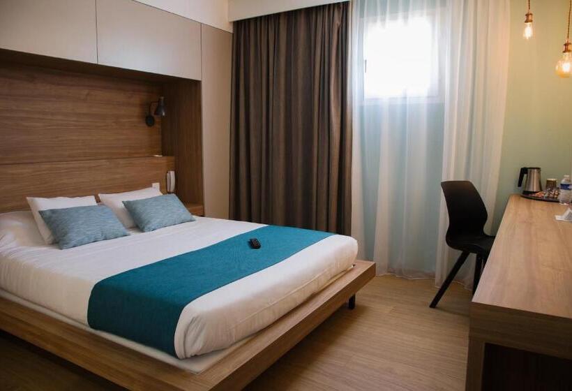 Номер Стандарт Двуспальная Кровать, Kyriad Montpellier Est  Lunel