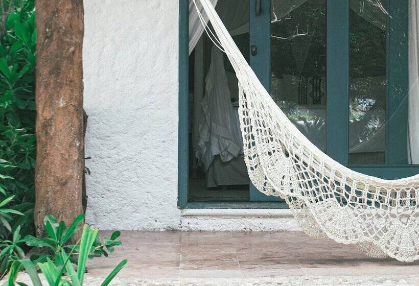 Suíte, Ser Casasandra Boutique