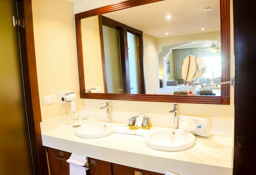 Полулюкс Вид на Море, Majestic Colonial Punta Cana   All Inclusive