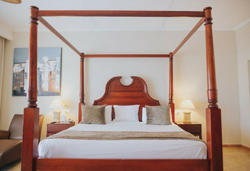 Люкс с гидромассажем, Majestic Colonial Punta Cana   All Inclusive