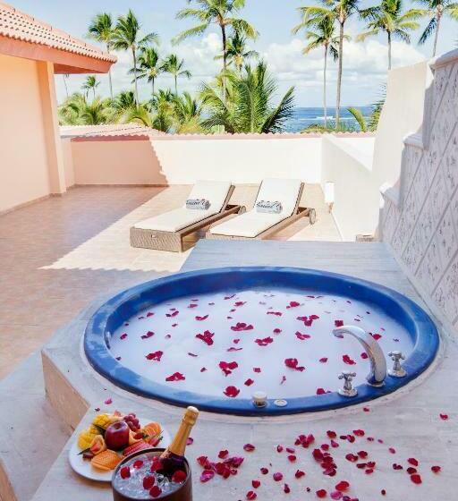 Клубный полулюкс с видом на море, Majestic Colonial Punta Cana   All Inclusive